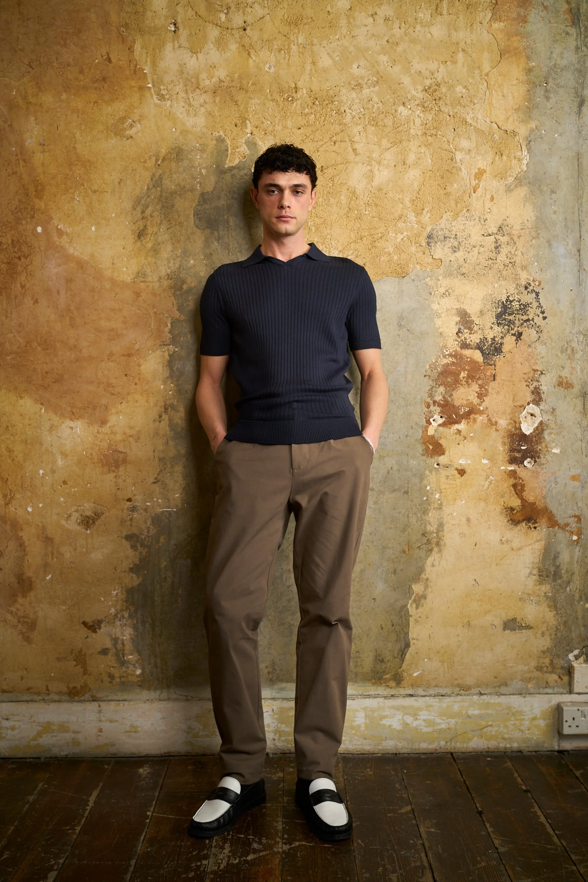 Barbican - V Neck Jacquard - Navy - Image 7
