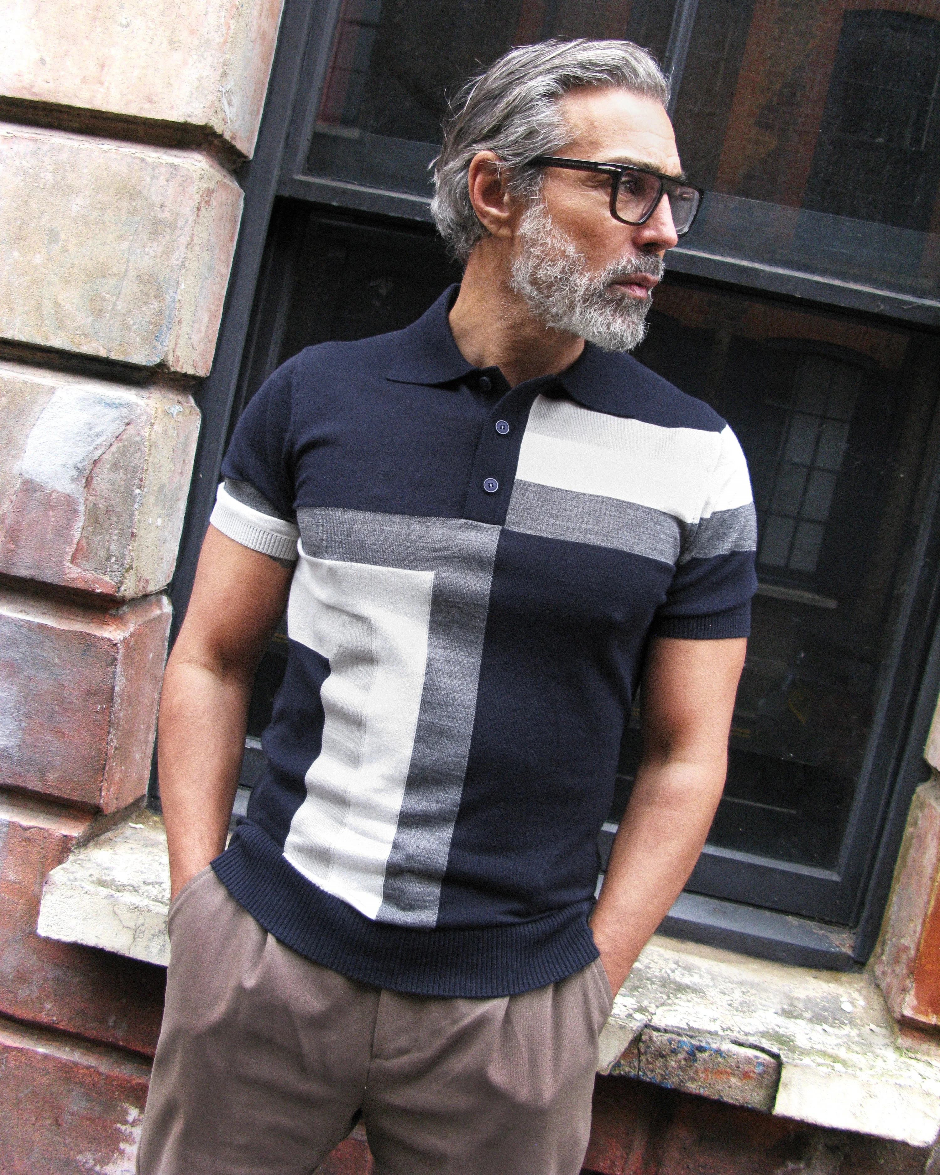 Hampstead - 3 Button Polo - Navy ecru grey - Image 3