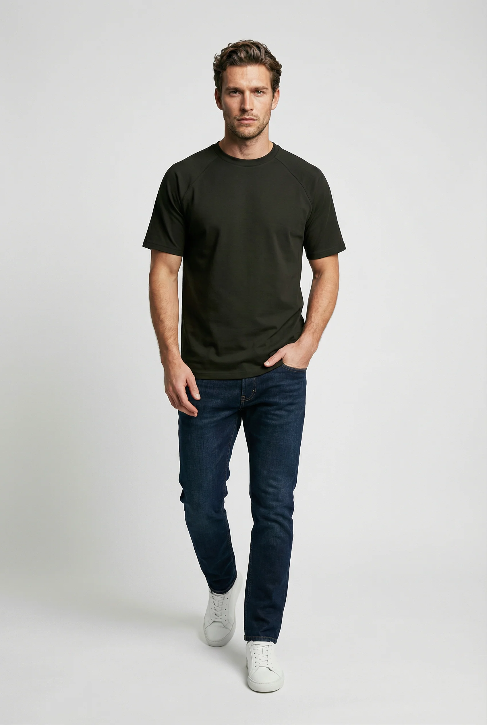 Hoxton Raglan Sleeve Fitted T-shirt - Chocolate - Image 6