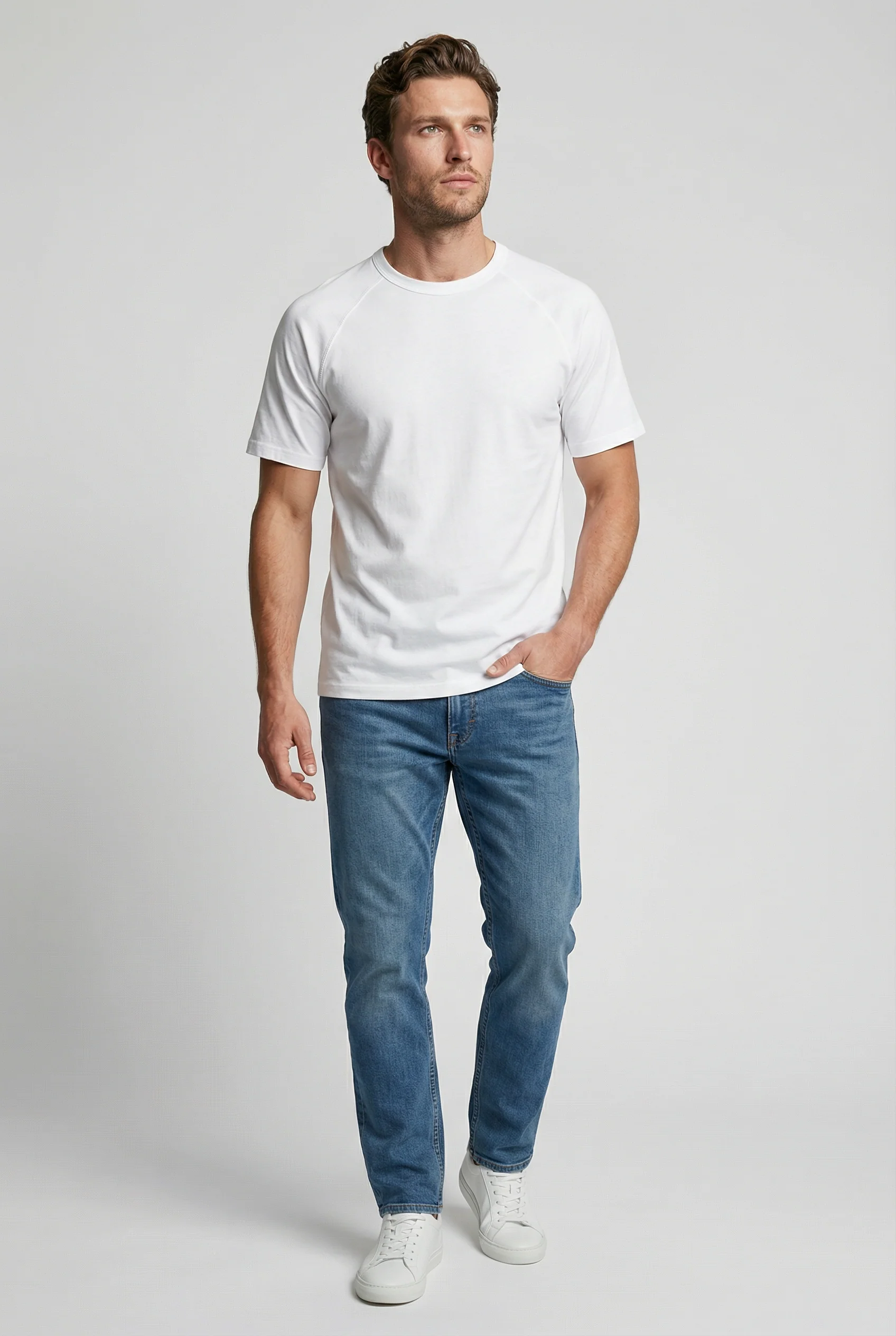 Hoxton Raglan Sleeve Fitted T-shirt - White - Image 3